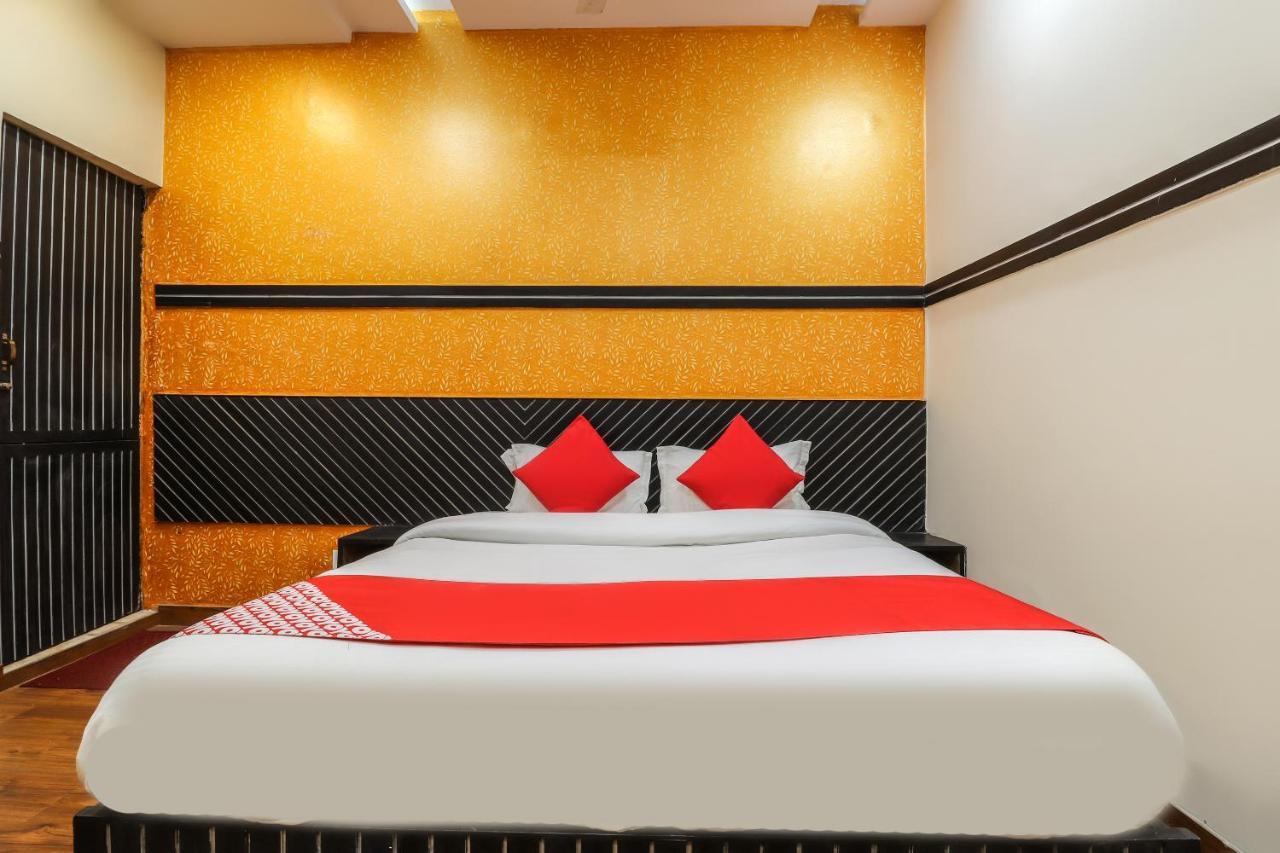 Oyo Hotel City Palace Канпур Экстерьер фото